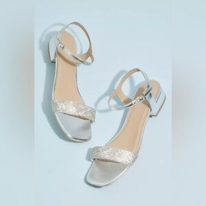 DB STUDIO Metallic Silver Quarter Strap Wedding Formal Flat Sandals‎ Shoes 6